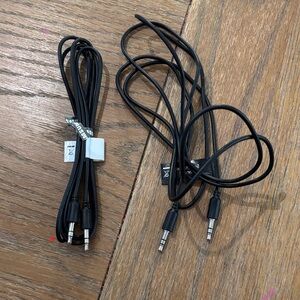 Premium Black Audio Cables for Electronics